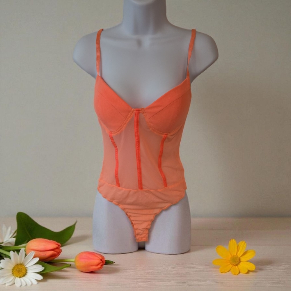 Timing Vibrant Orange Mesh Teddy Size M
